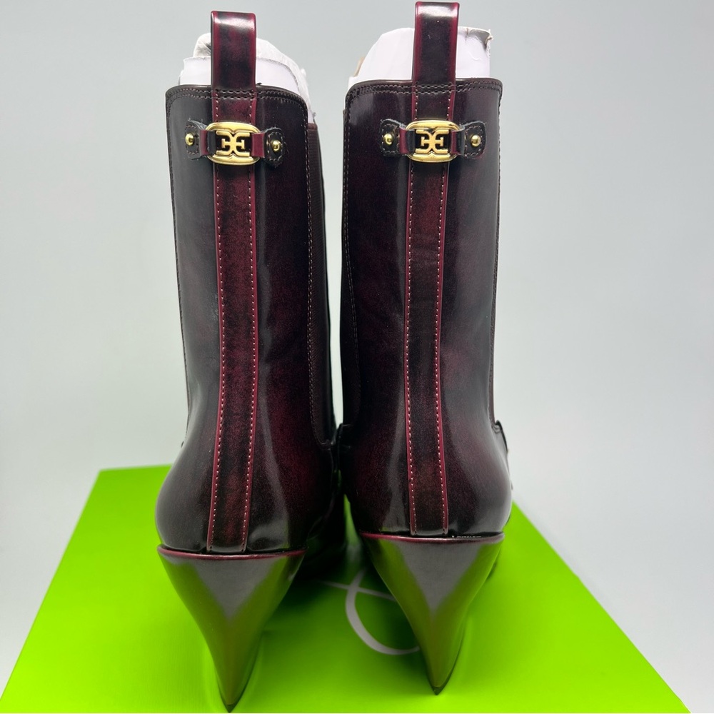 Sam Edelman Suzette Chelsea Boots
Size 11 - Picture 7 of 10